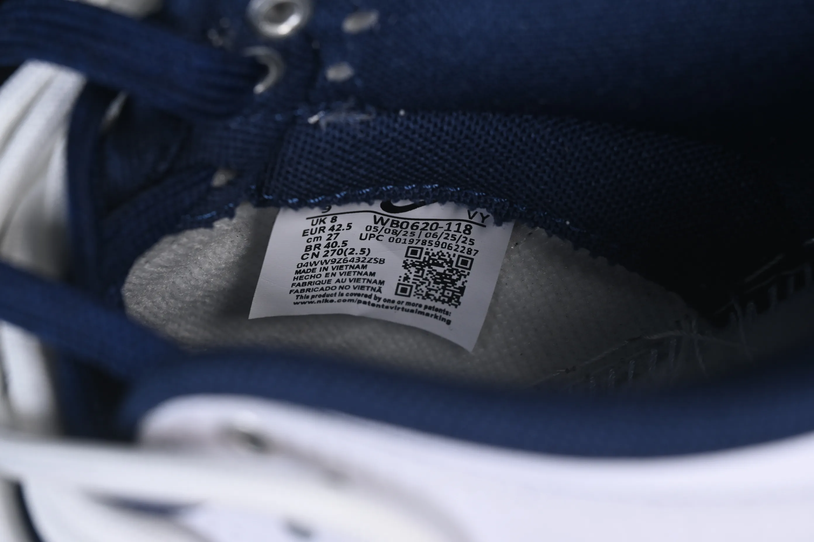 All Categories Nk SB Dunk Series Nk SB Dunk Low High-end Customized Low-top Shoes Nike SB Dunk Low "Just Do It" Straps Anniversary High-end Customized Low-top Casual Shoes WB0620-118